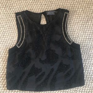Astr Black/Gold Bead Accent Dressy Top Size: Small